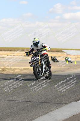 media/Nov-03-2024-TrackDaz (Sun) [[44580f4982]]/B Group/1220pm (Wheelie Bump)/